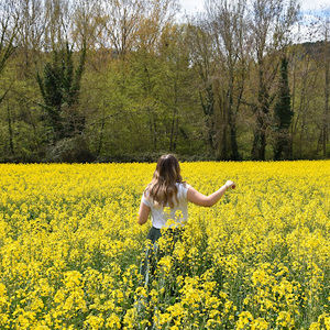 Meet your Posher, Thais